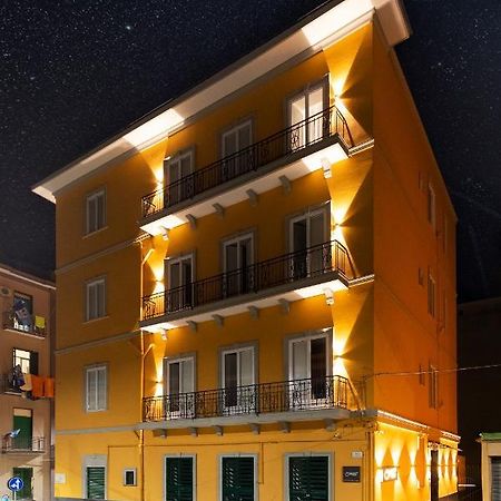 Acate81 Lifestyle Apartment ナポリ エクステリア 写真