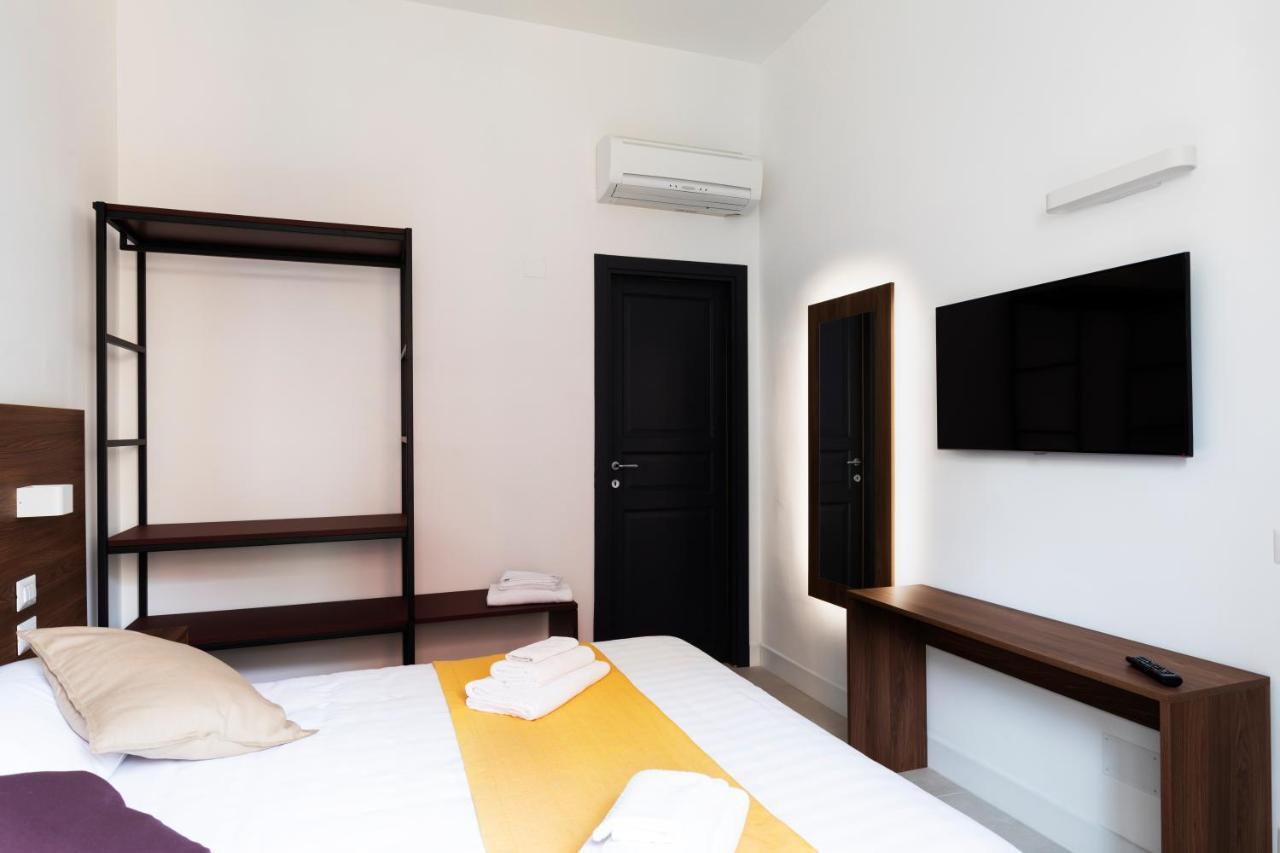 Acate81 Lifestyle Apartment ナポリ エクステリア 写真