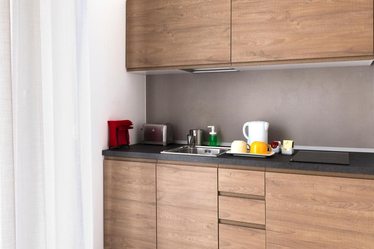 Acate81 Lifestyle Apartment ナポリ エクステリア 写真