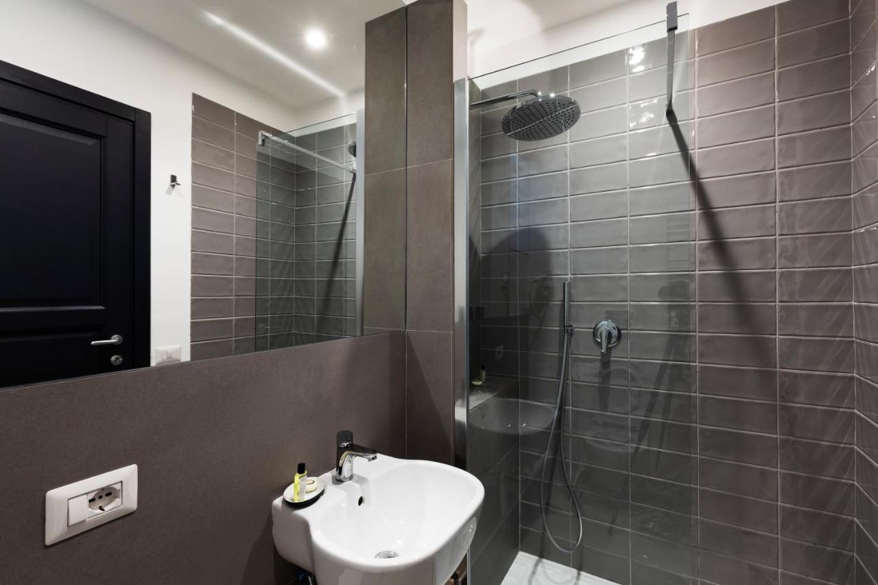 Acate81 Lifestyle Apartment ナポリ エクステリア 写真