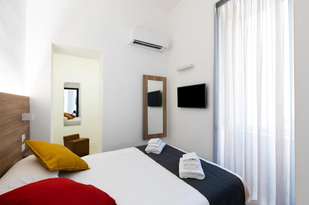 Acate81 Lifestyle Apartment ナポリ エクステリア 写真